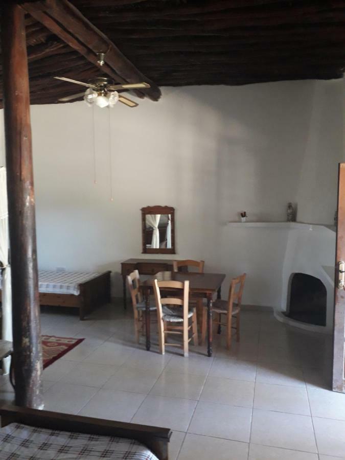 Karpaz Stone House Bed & Breakfast Rizokarpaso Ngoại thất bức ảnh